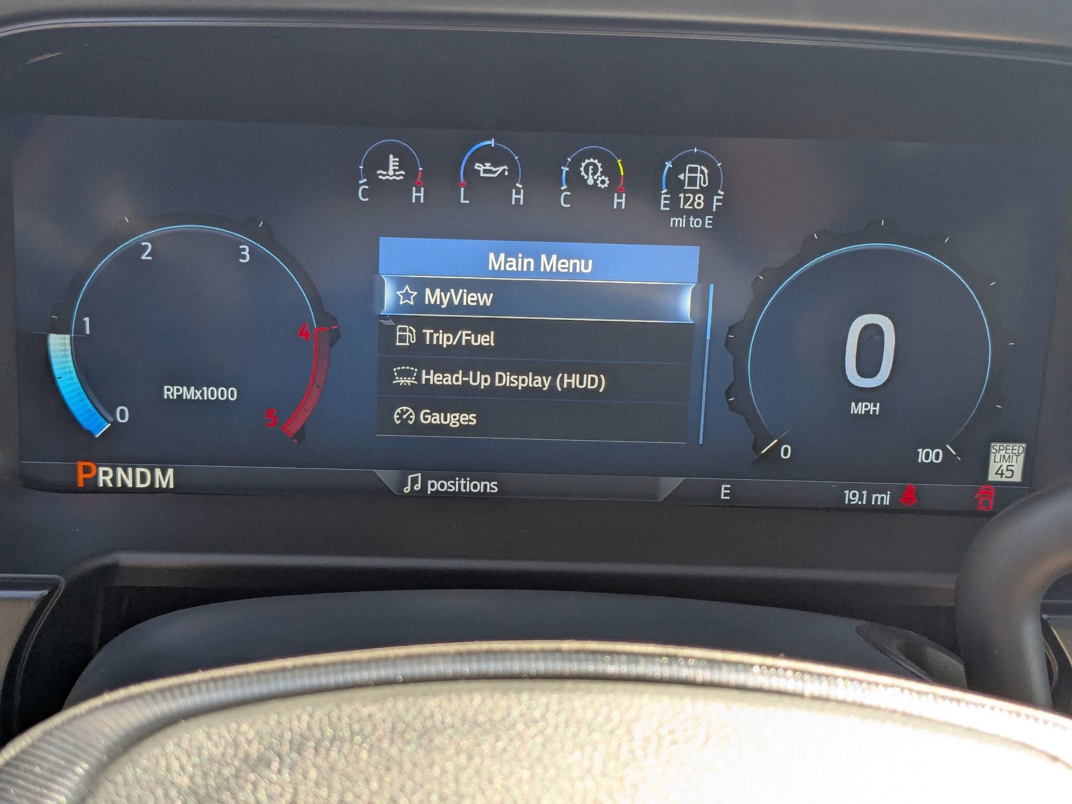 2026 Ford Super Duty F-350 SRW F-350® Platinum®