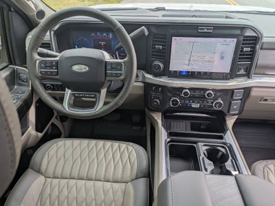 2026 Ford Super Duty F-350 DRW Platinum