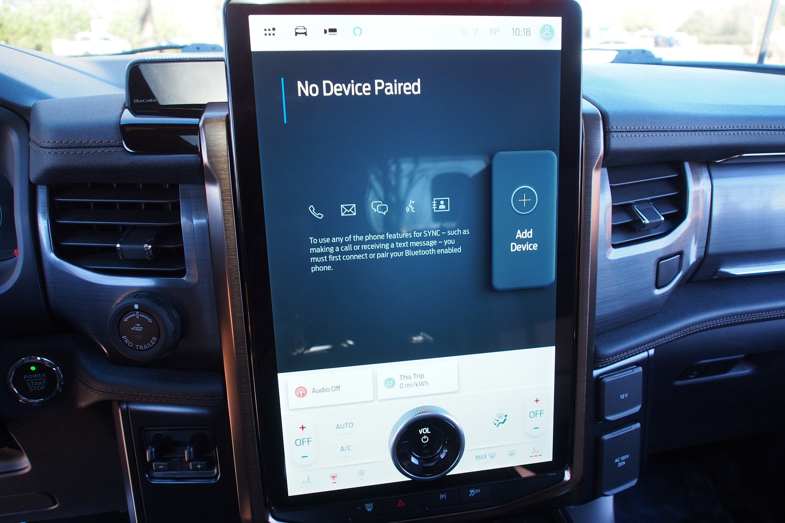 2023 Ford F-150 Lightning LARIAT