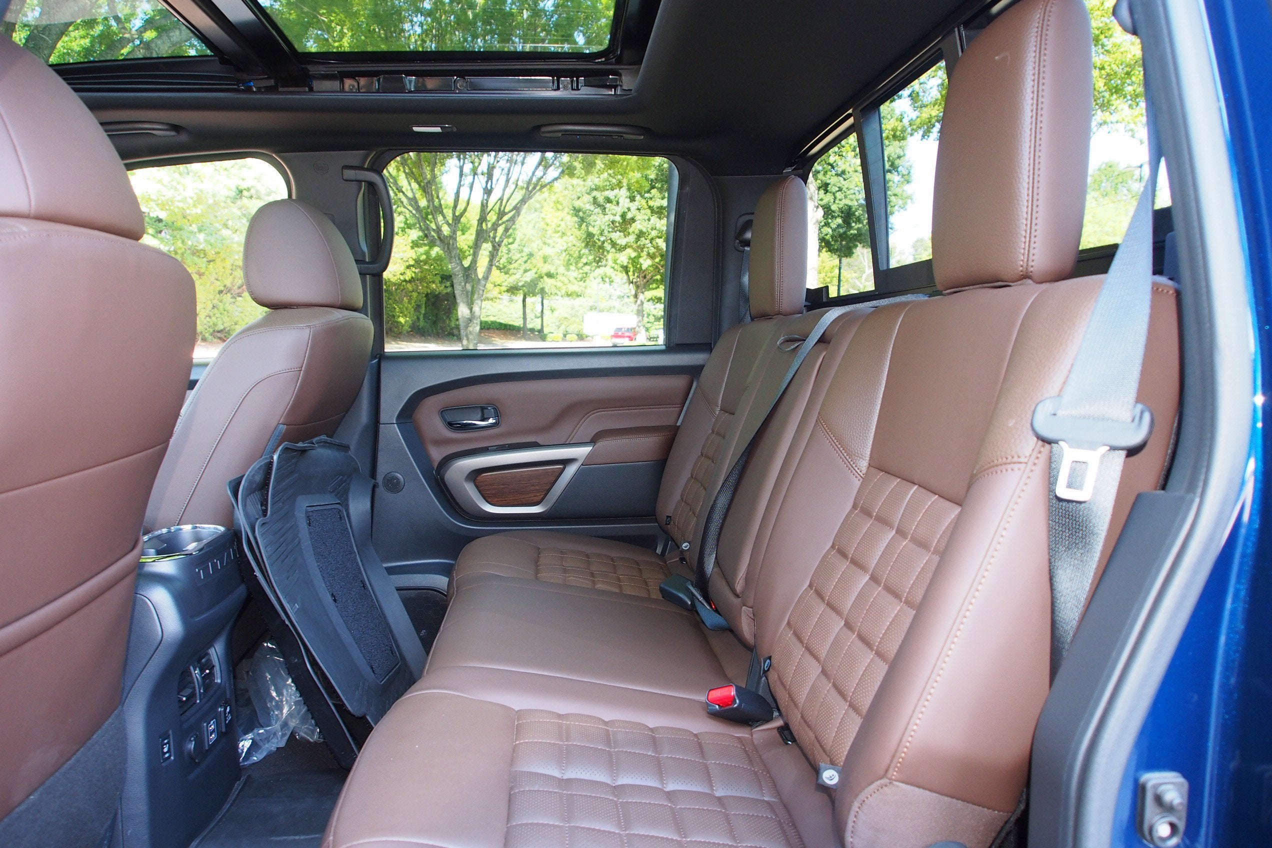 2023 Nissan Titan Platinum Reserve