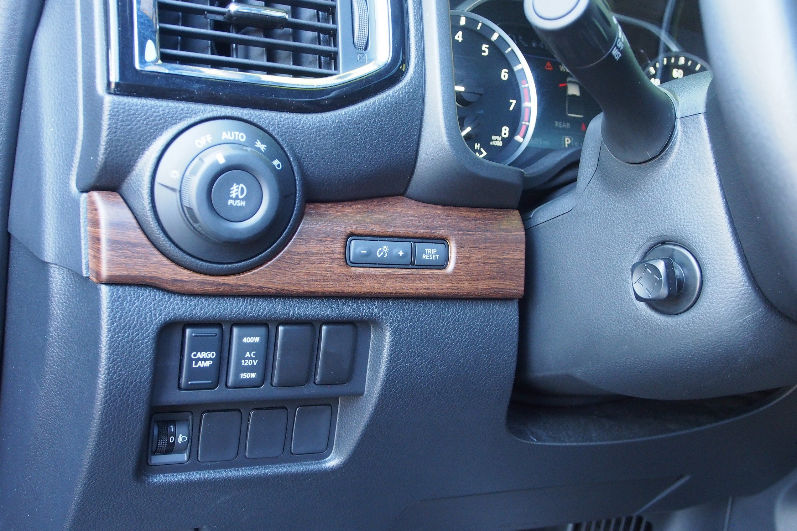 2023 Nissan Titan Platinum Reserve
