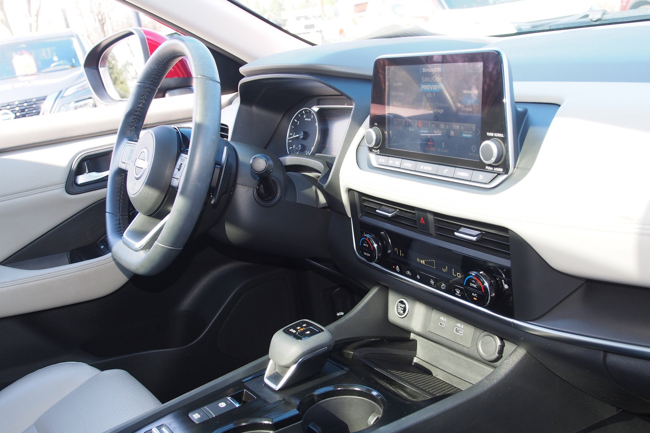 2023 Nissan Rogue SV