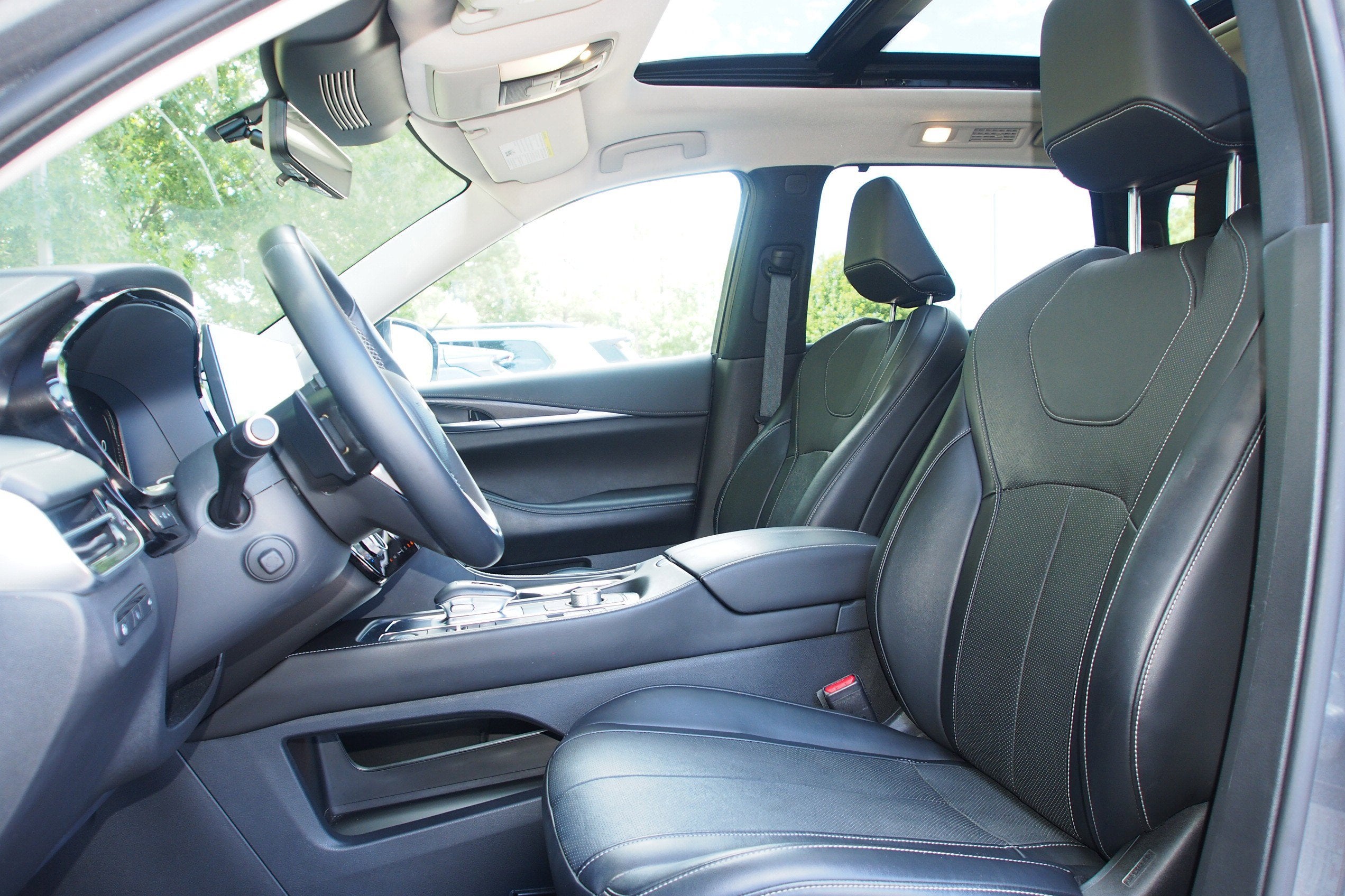 2022 INFINITI QX60 SENSORY