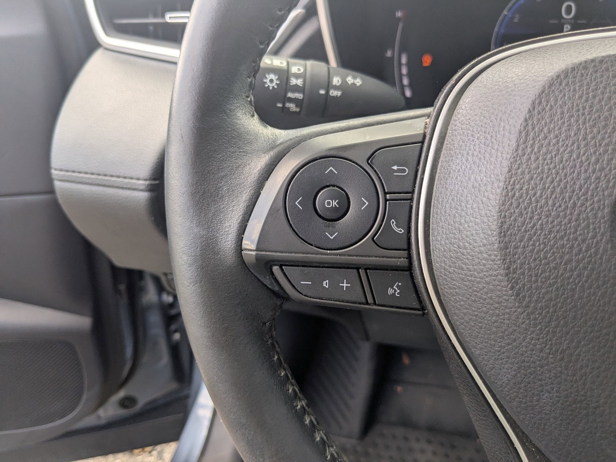 2023 Toyota Corolla Cross XLE