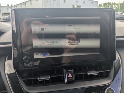 2023 Toyota Corolla Cross XLE