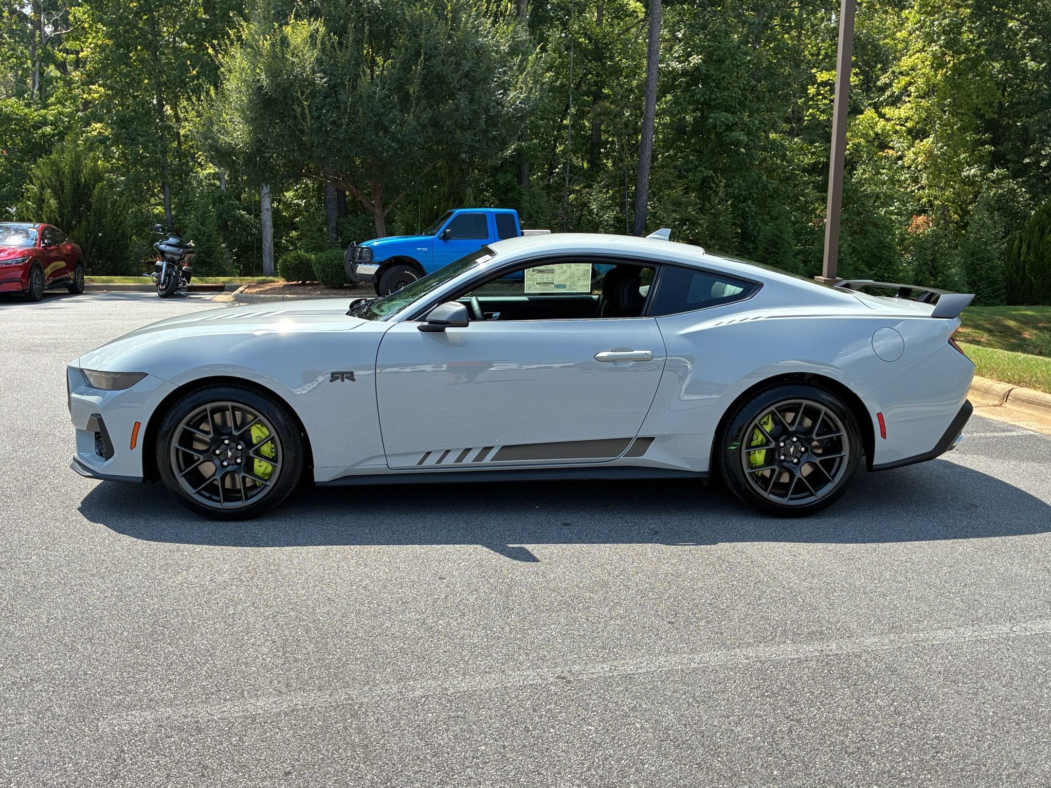 2026 Ford Mustang EcoBoost - RTR