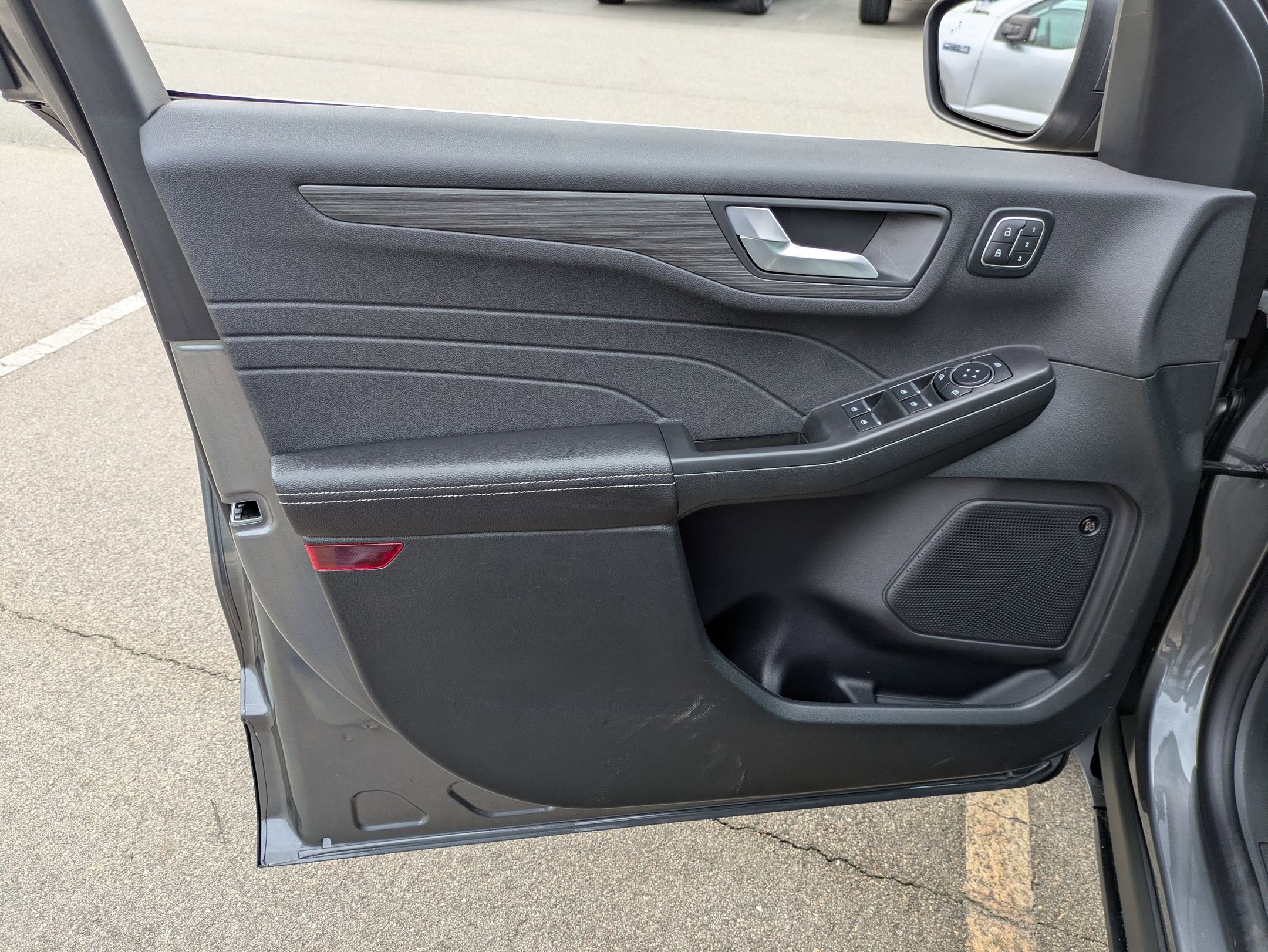 2026 Ford Escape Platinum