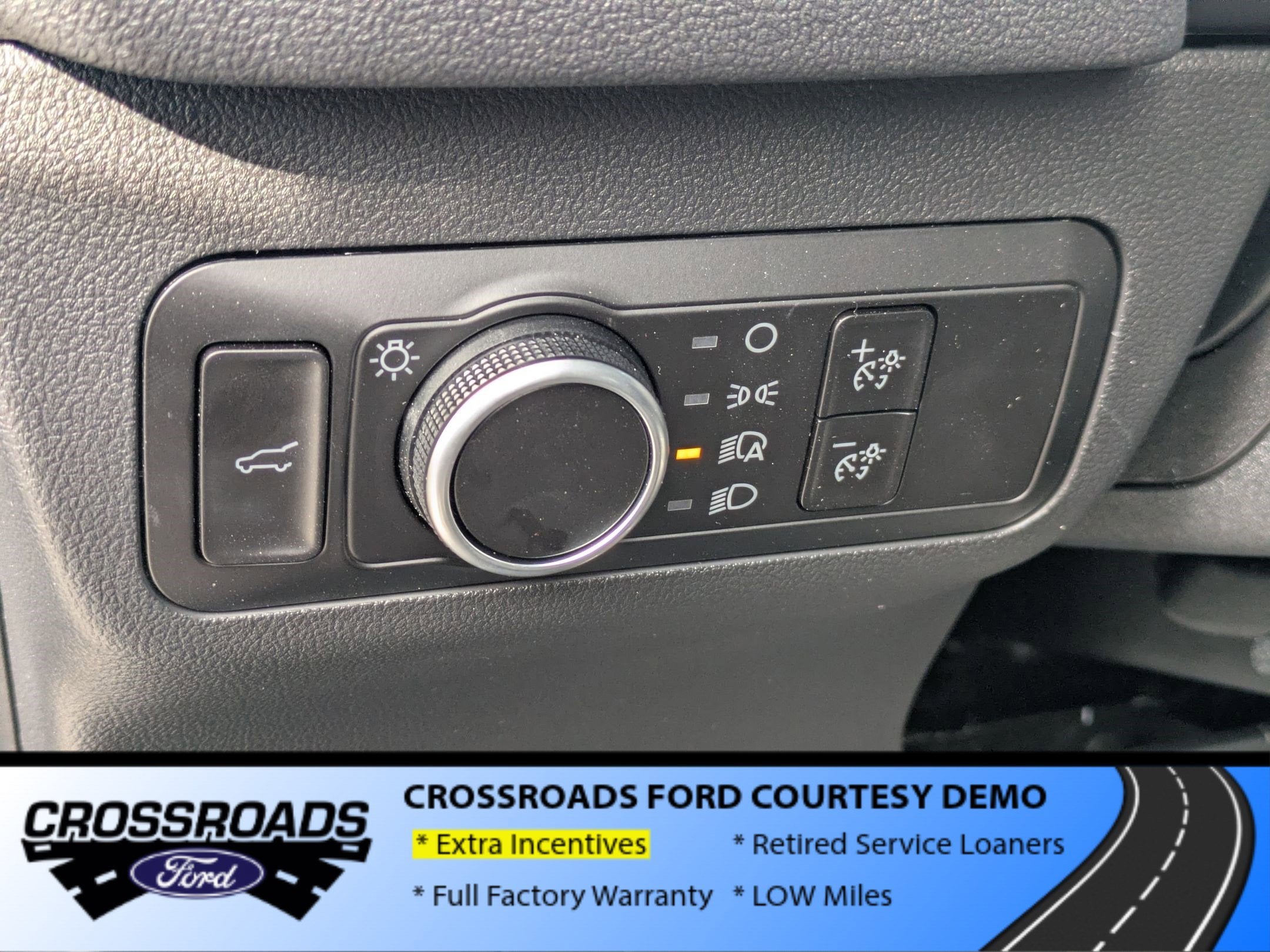 2025 Ford Escape ST-Line - Crossroads Courtesy Demo