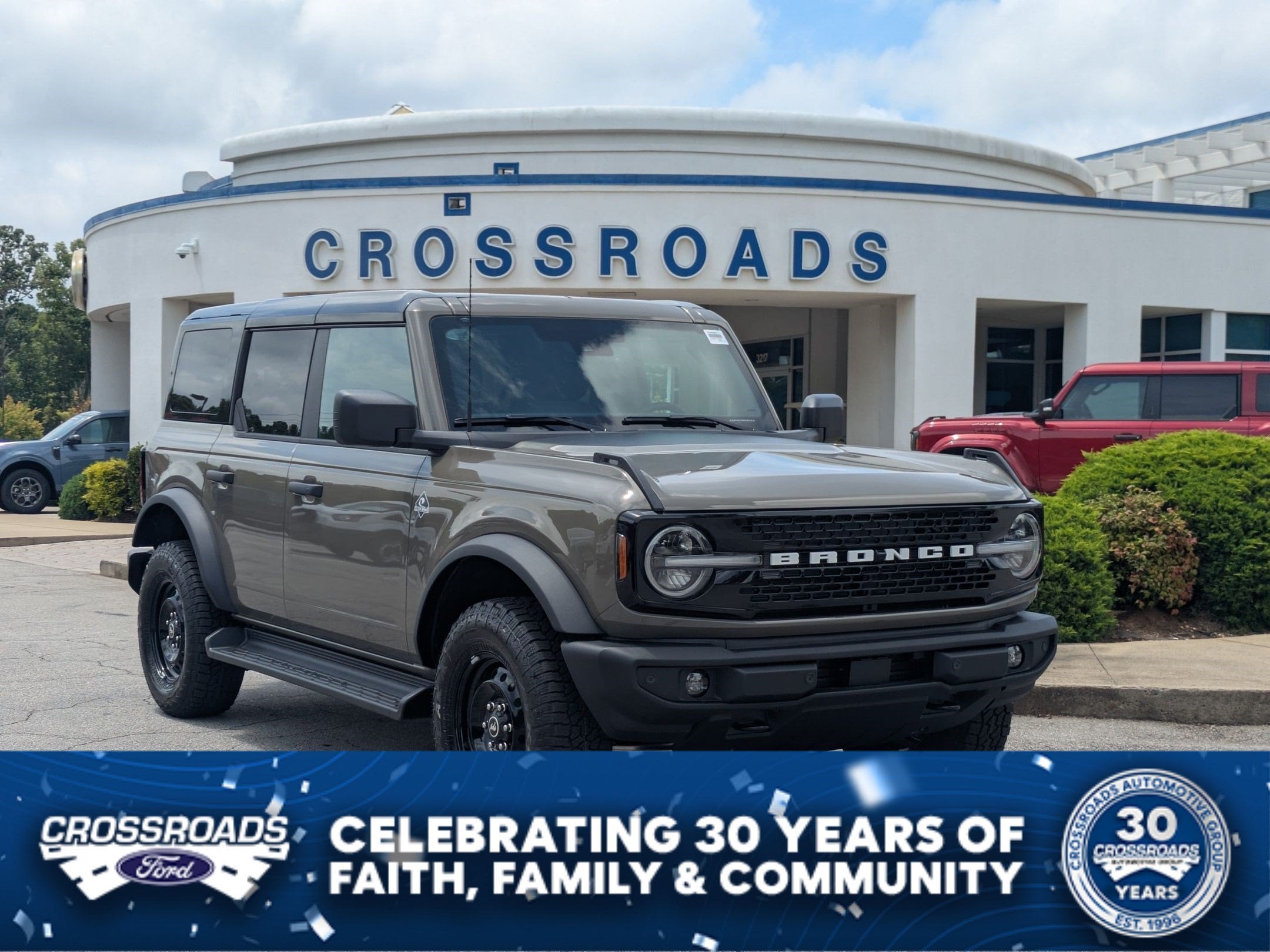 2026 Ford Bronco Outer Banks