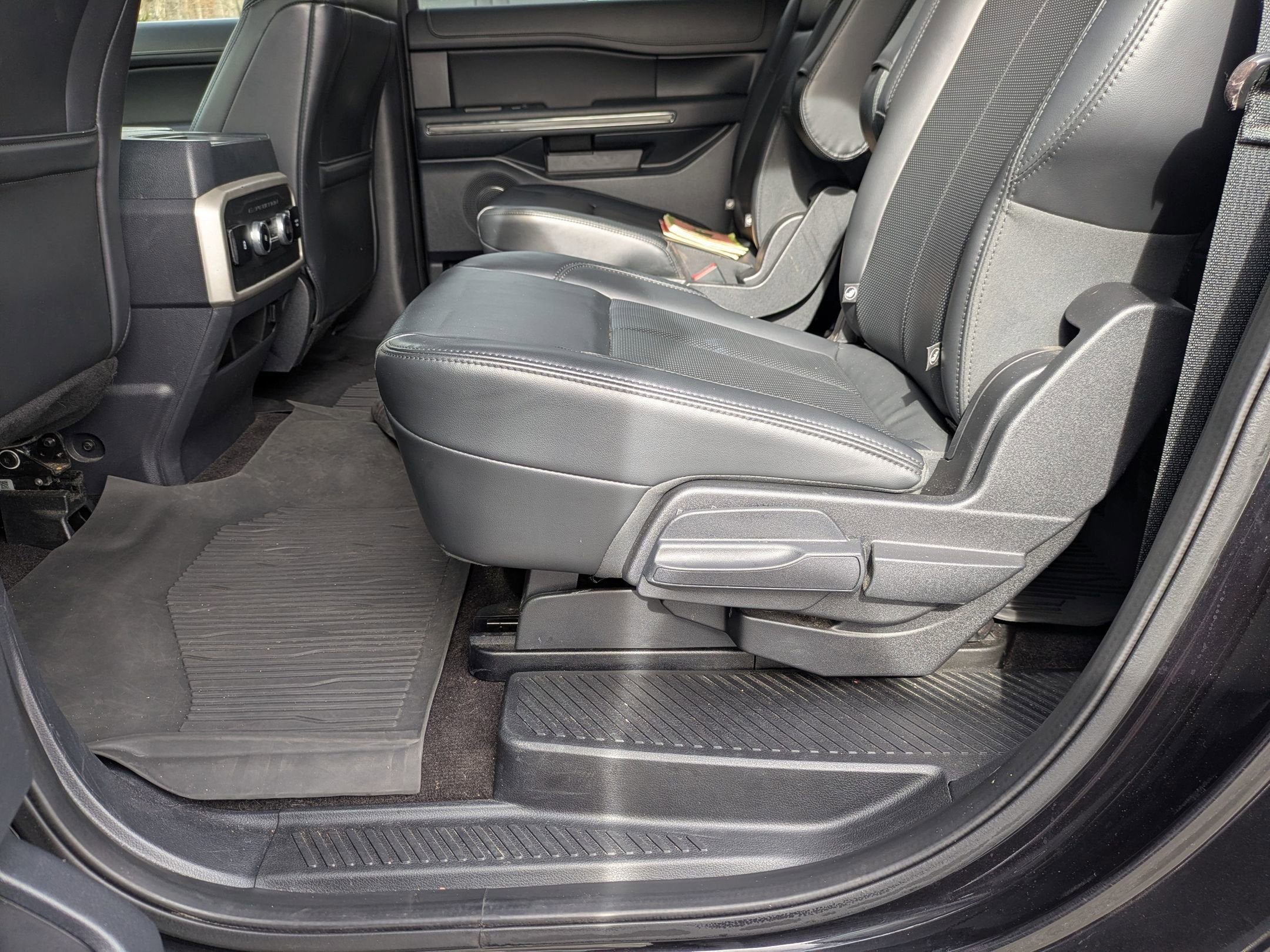 2022 Ford Expedition Max XLT