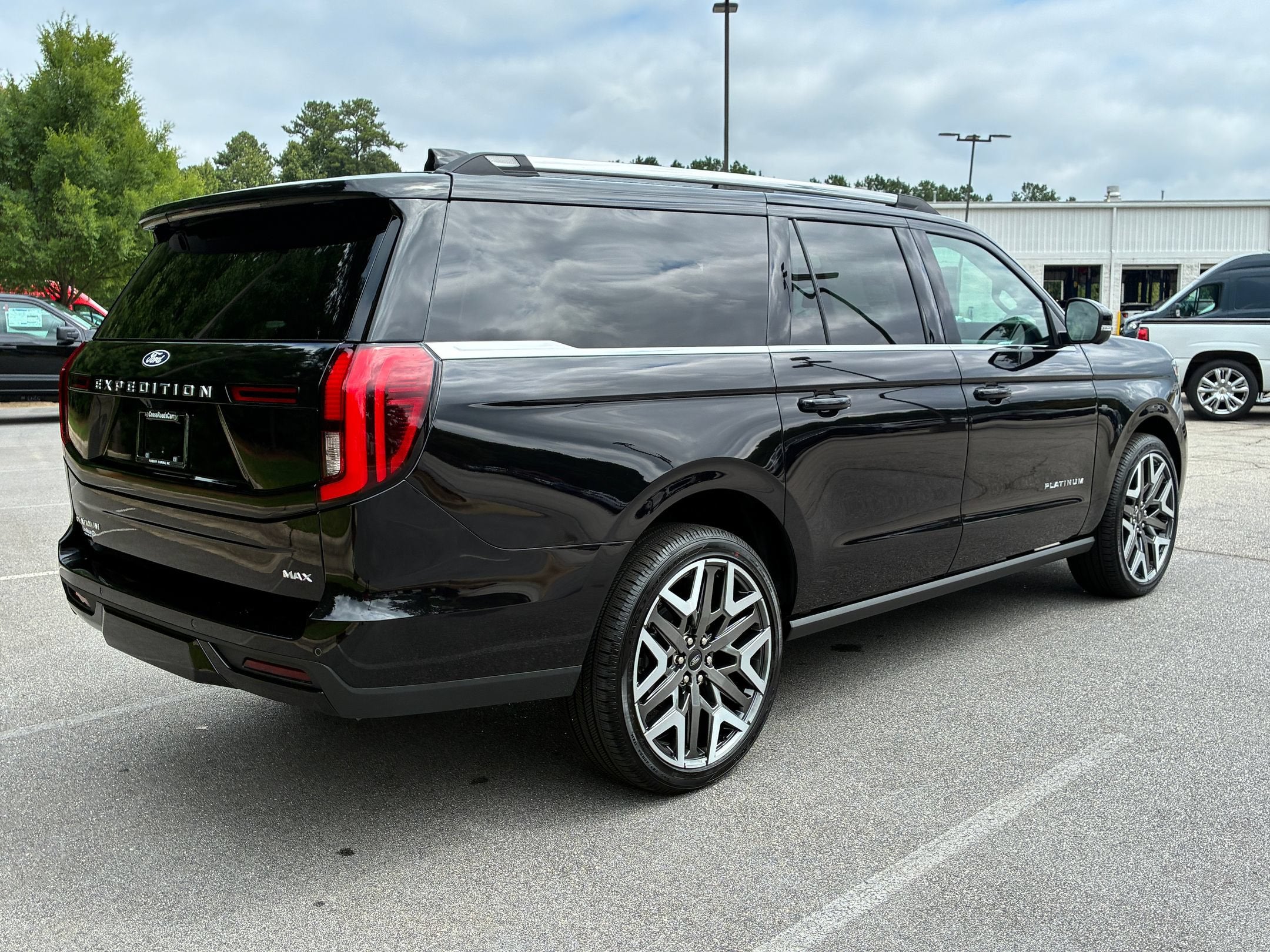 2027 Ford Expedition Max Platinum