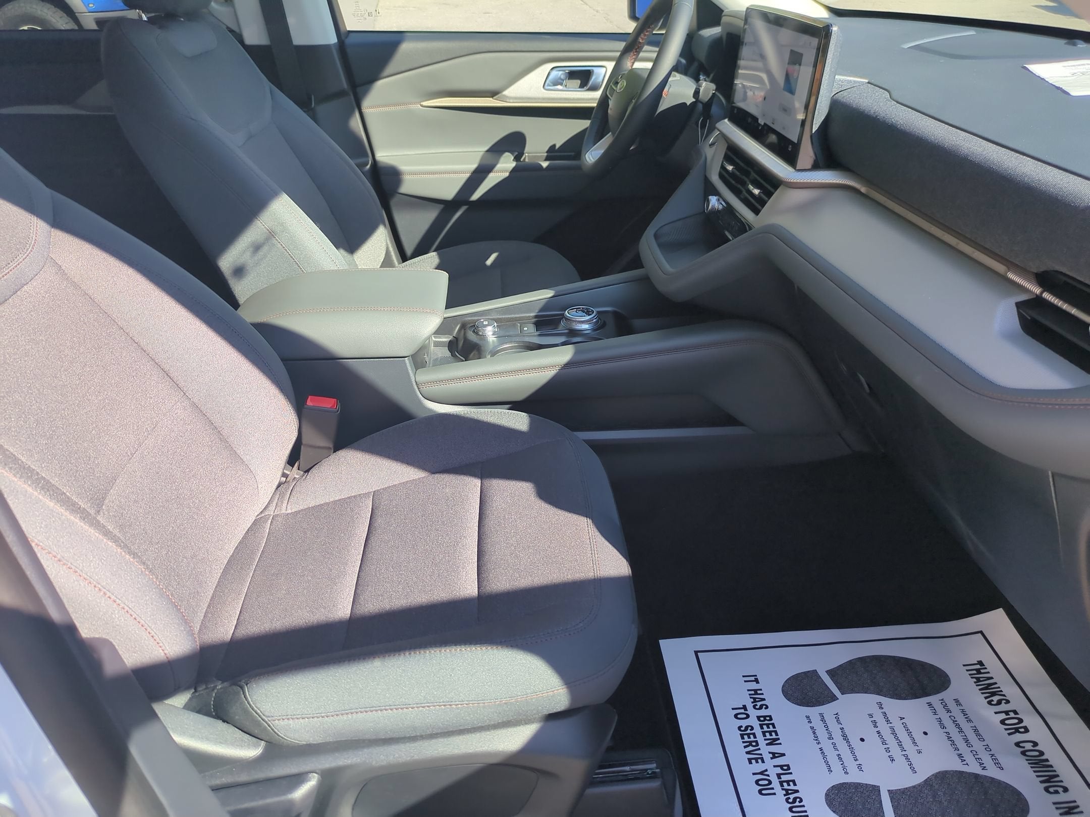 2026 Ford Explorer Active w/200A Pkg