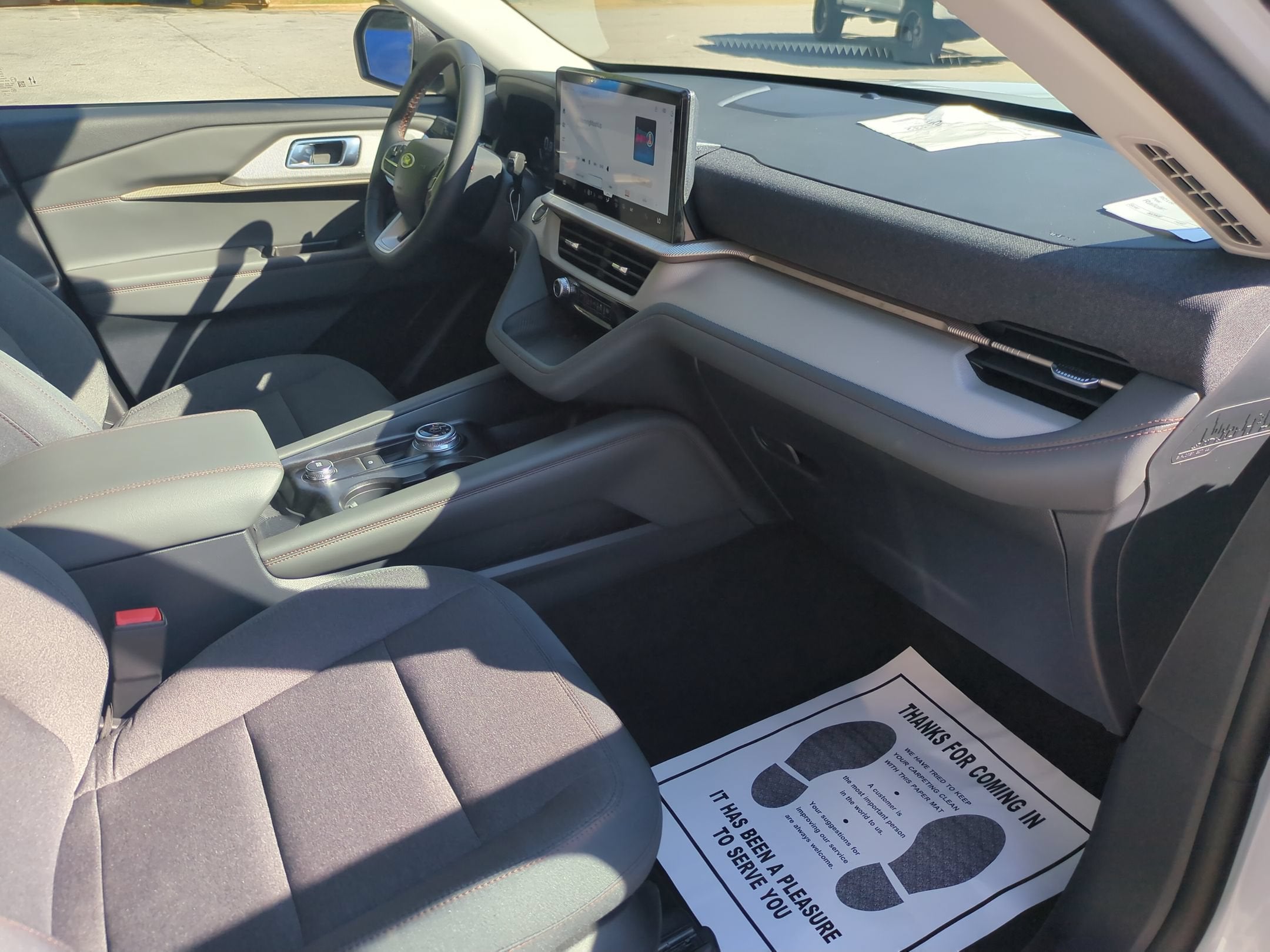 2026 Ford Explorer Active w/200A Pkg