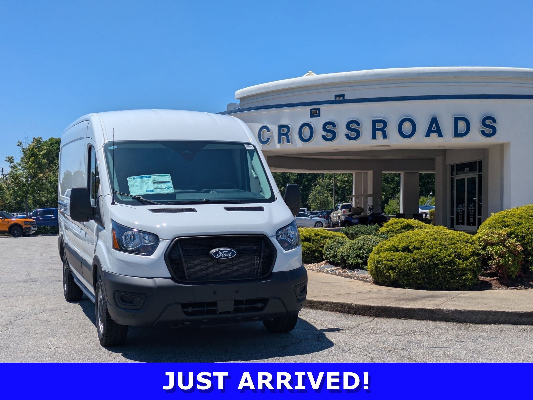 2026 Ford Transit Cargo Van Base