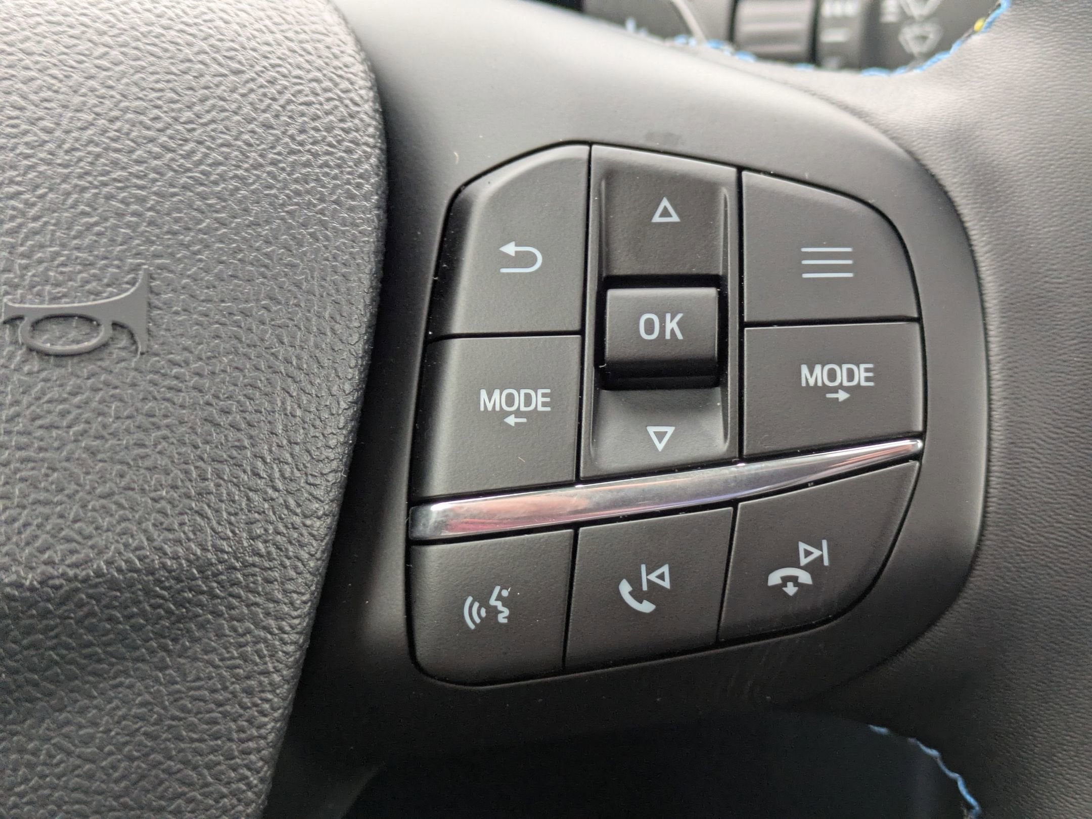 2026 Ford Maverick Lobo High