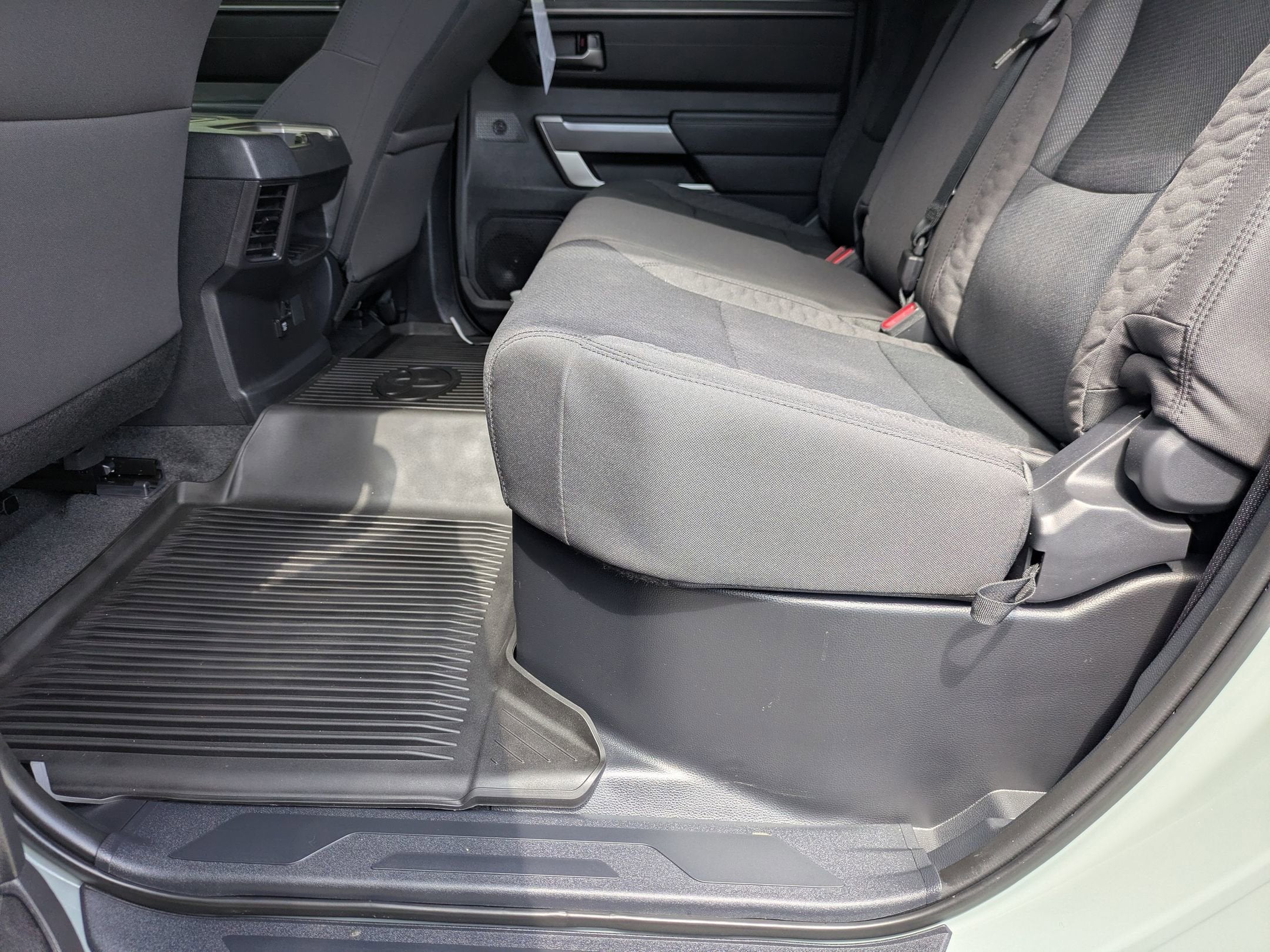 2026 Toyota Tundra 4WD SR5