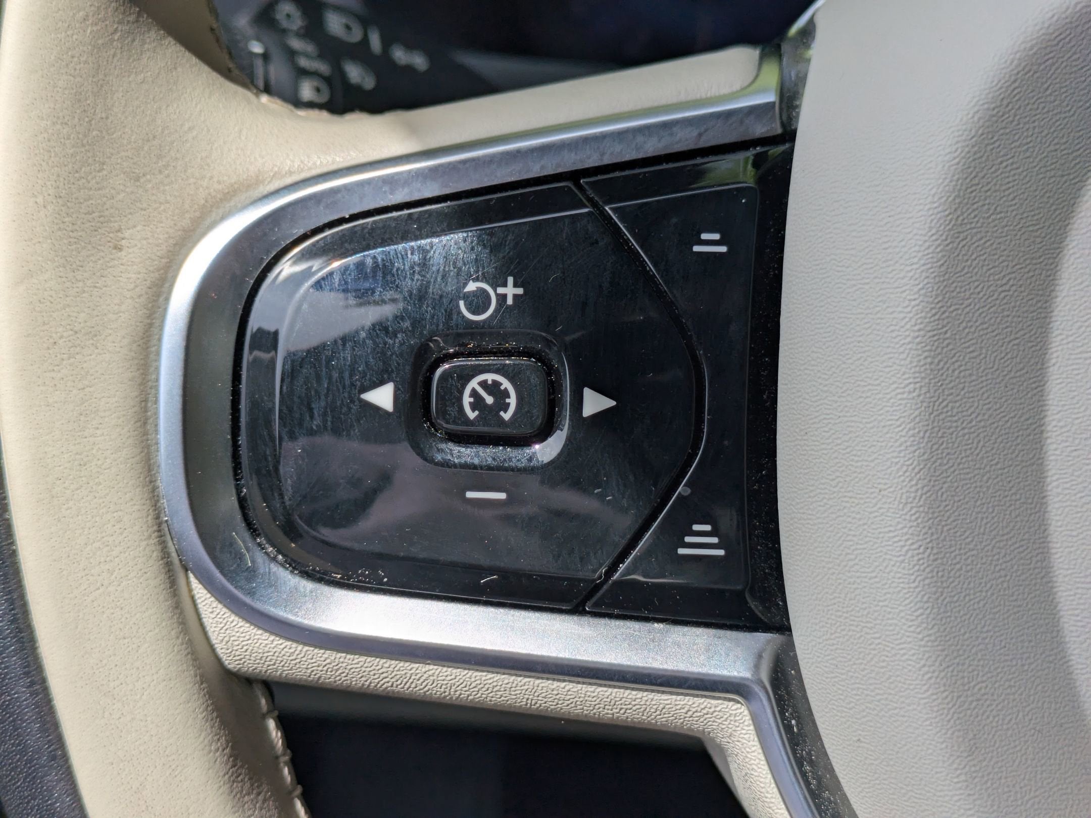 2023 Volvo XC90 Ultimate