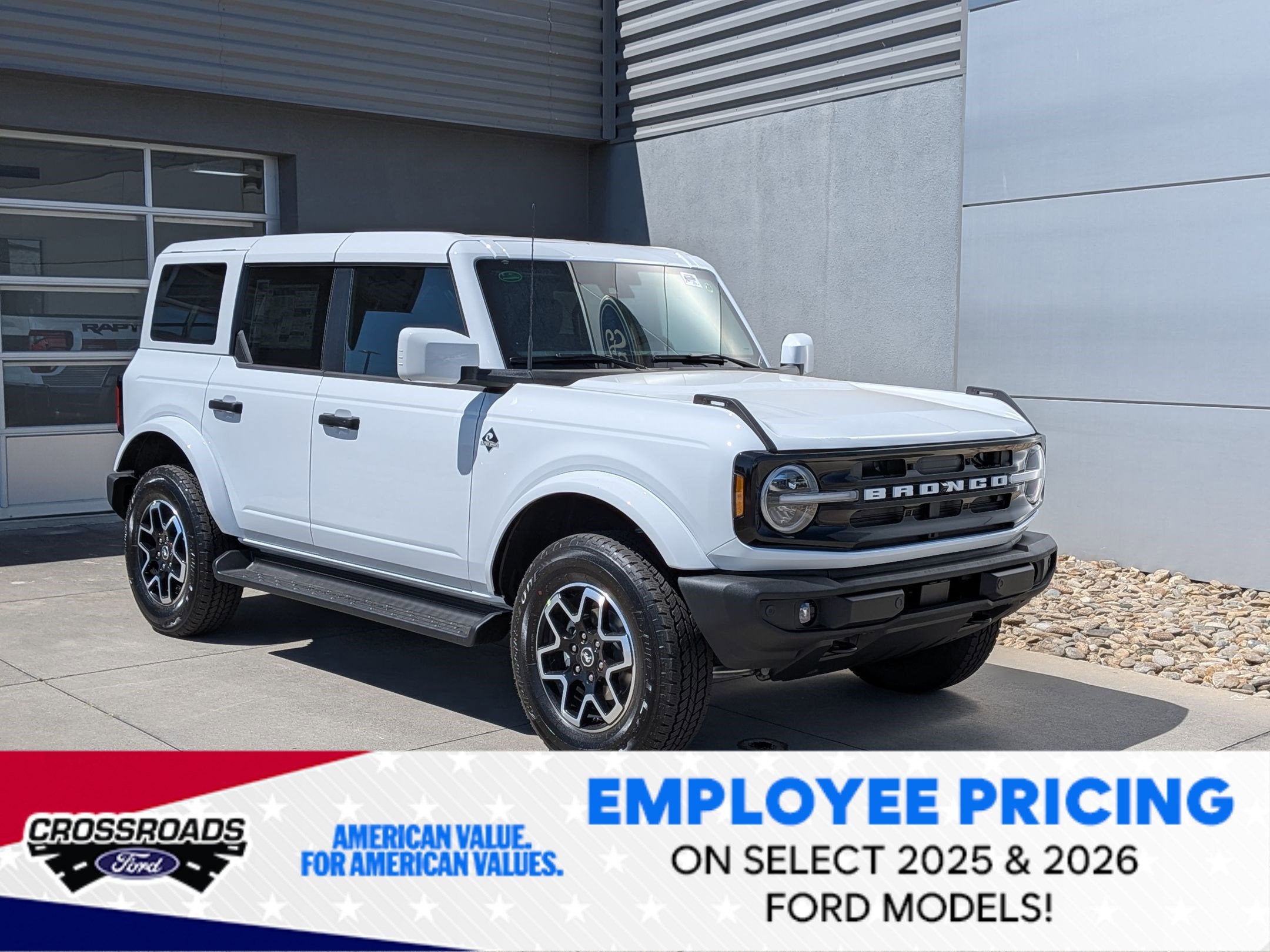 2026 Ford Bronco Outer Banks