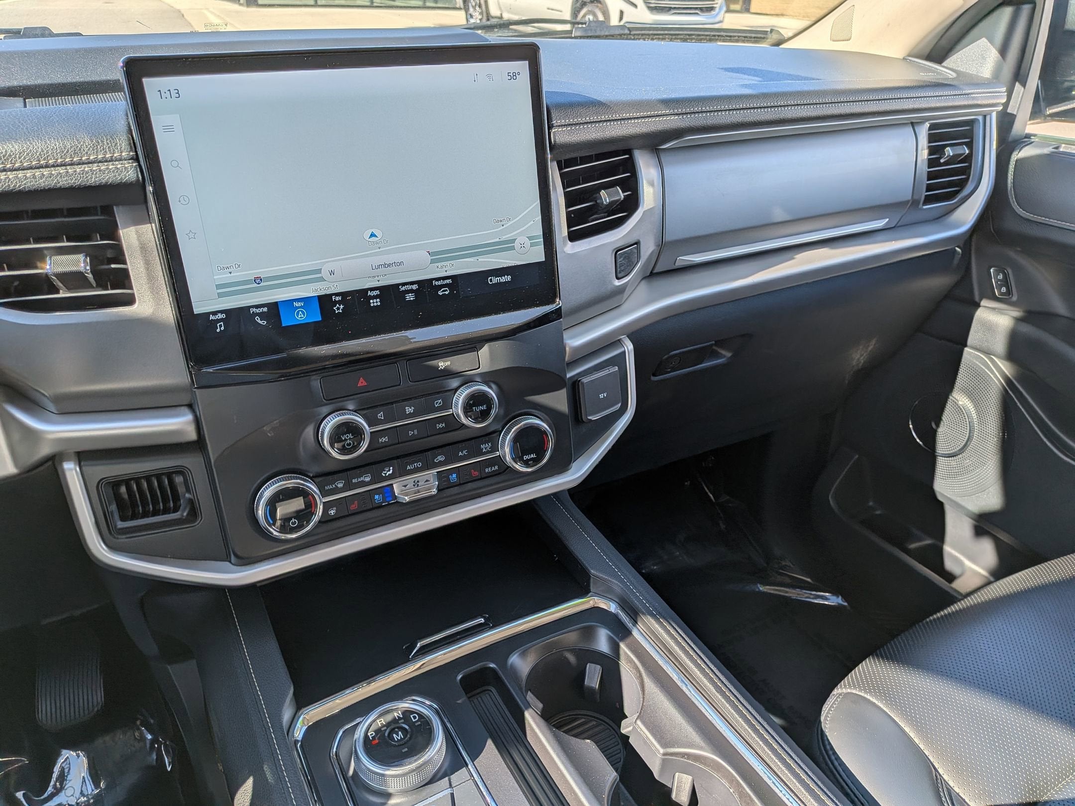 2022 Ford Expedition Max XLT