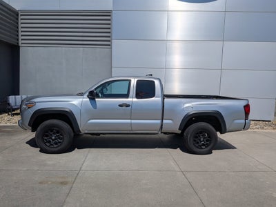 2022 Toyota Tacoma 4WD SR