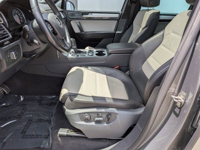 2017 Volkswagen Touareg Wolfsburg Edition