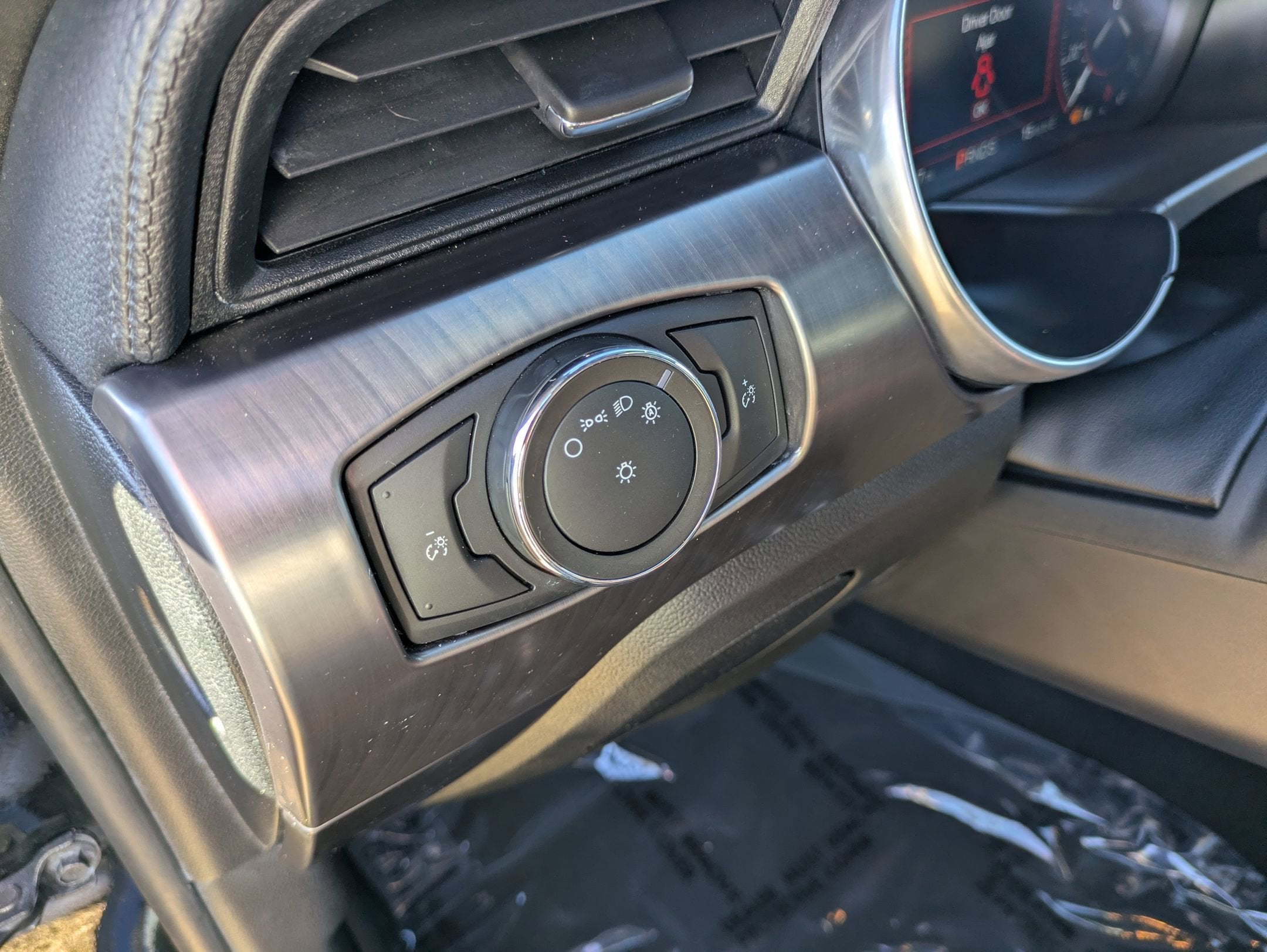 2022 Ford Mustang Mach 1