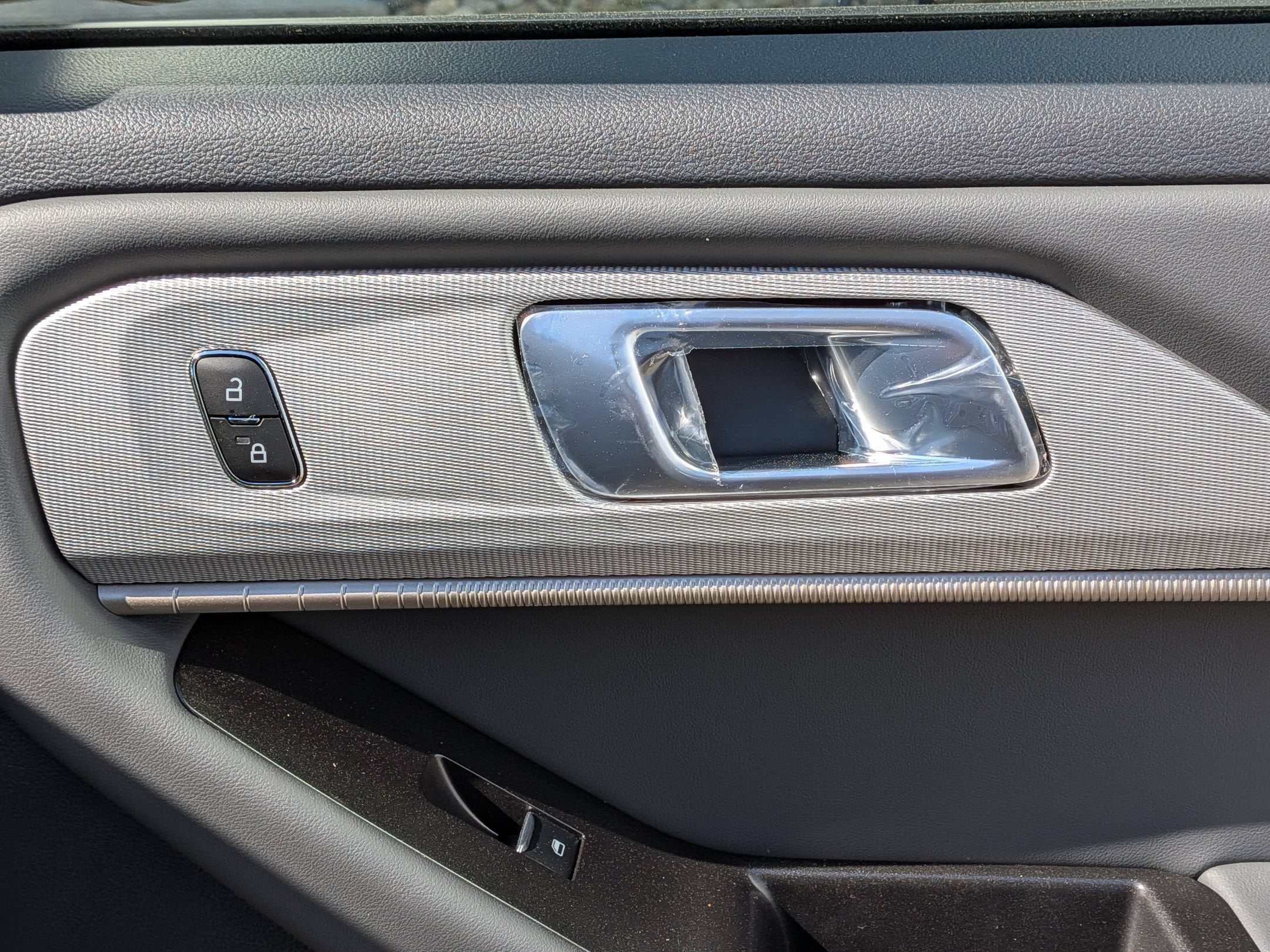 2026 Ford Explorer Base