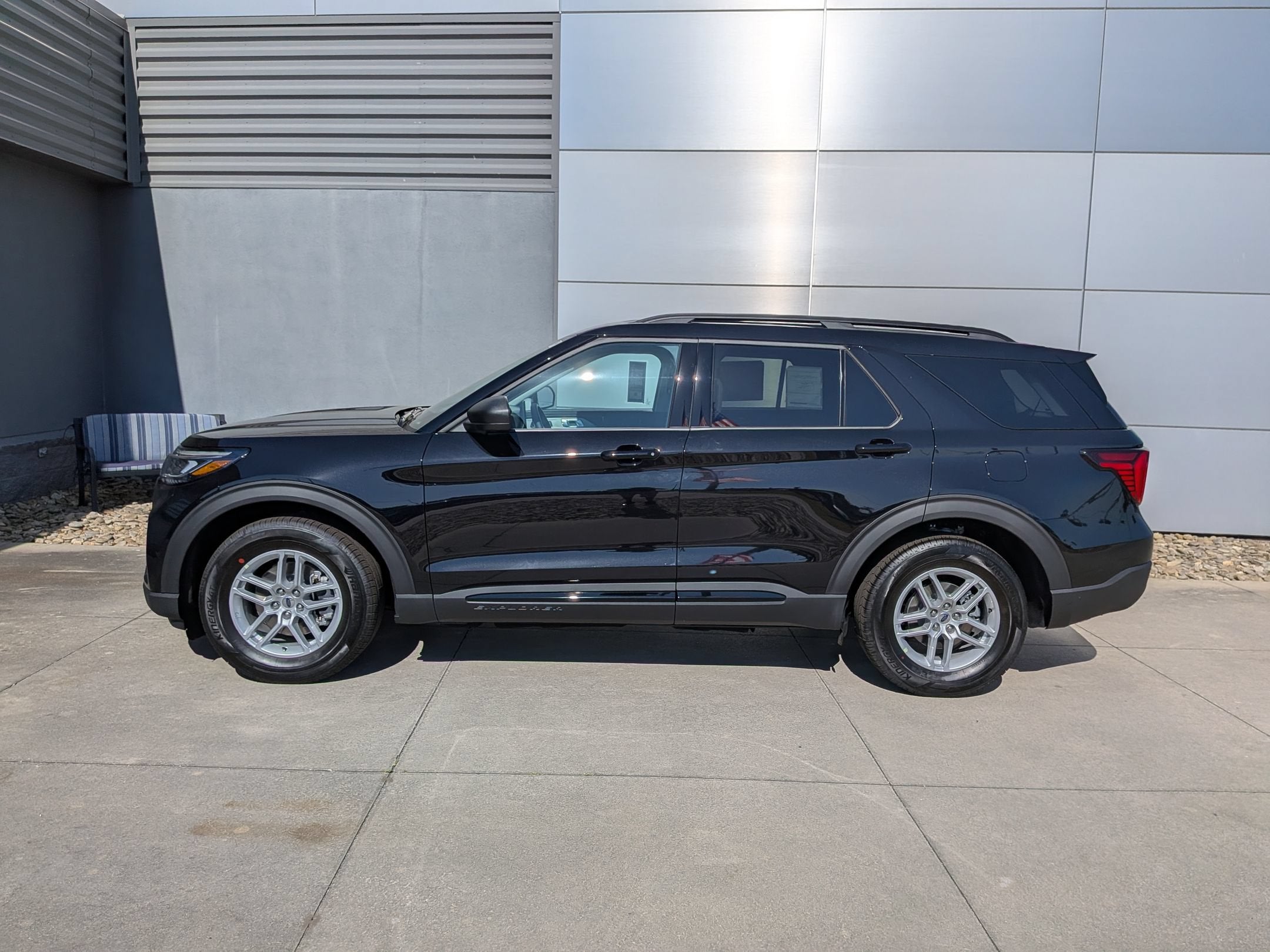 2026 Ford Explorer Base