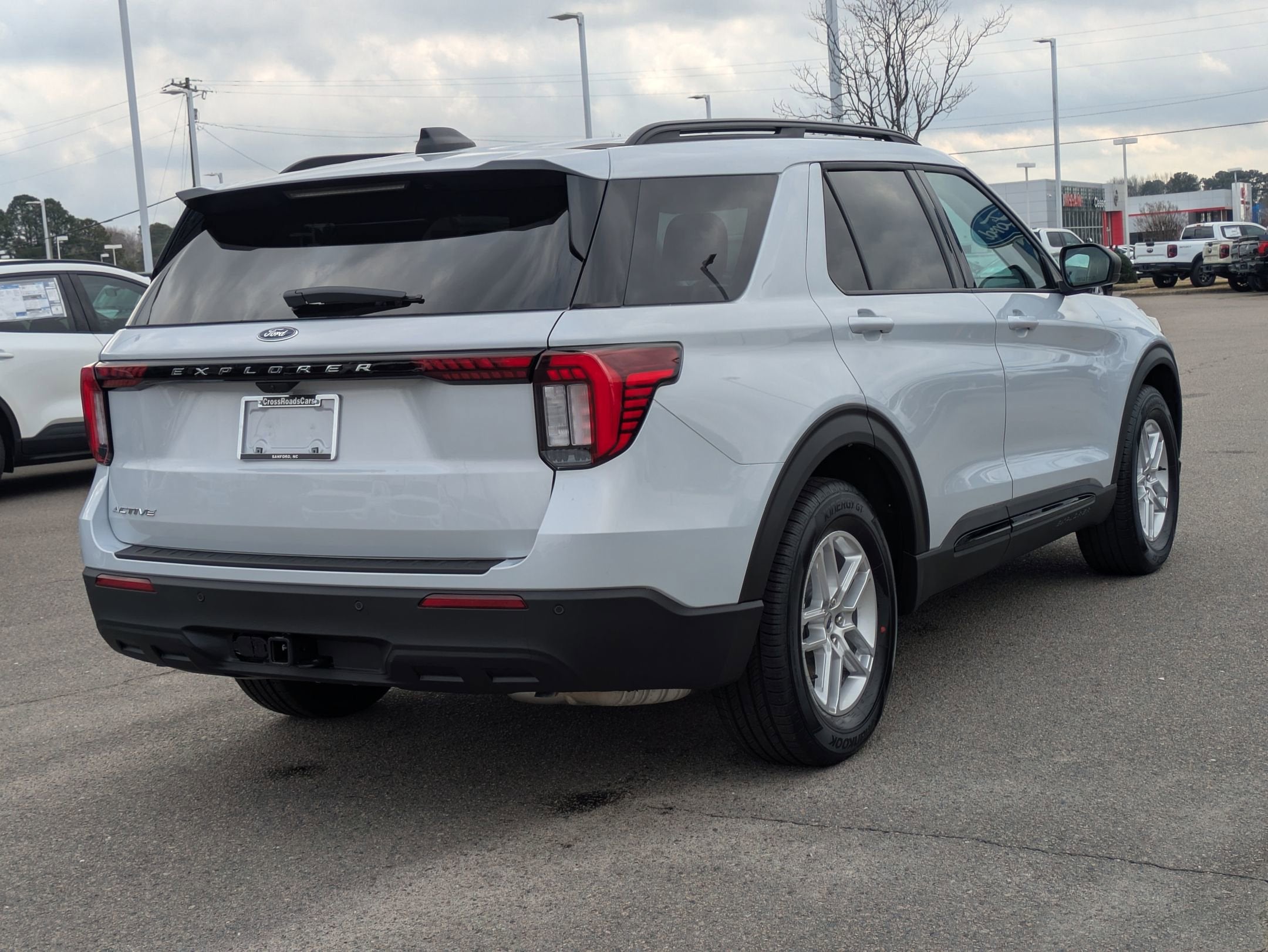 2026 Ford Explorer Active w/200A Pkg