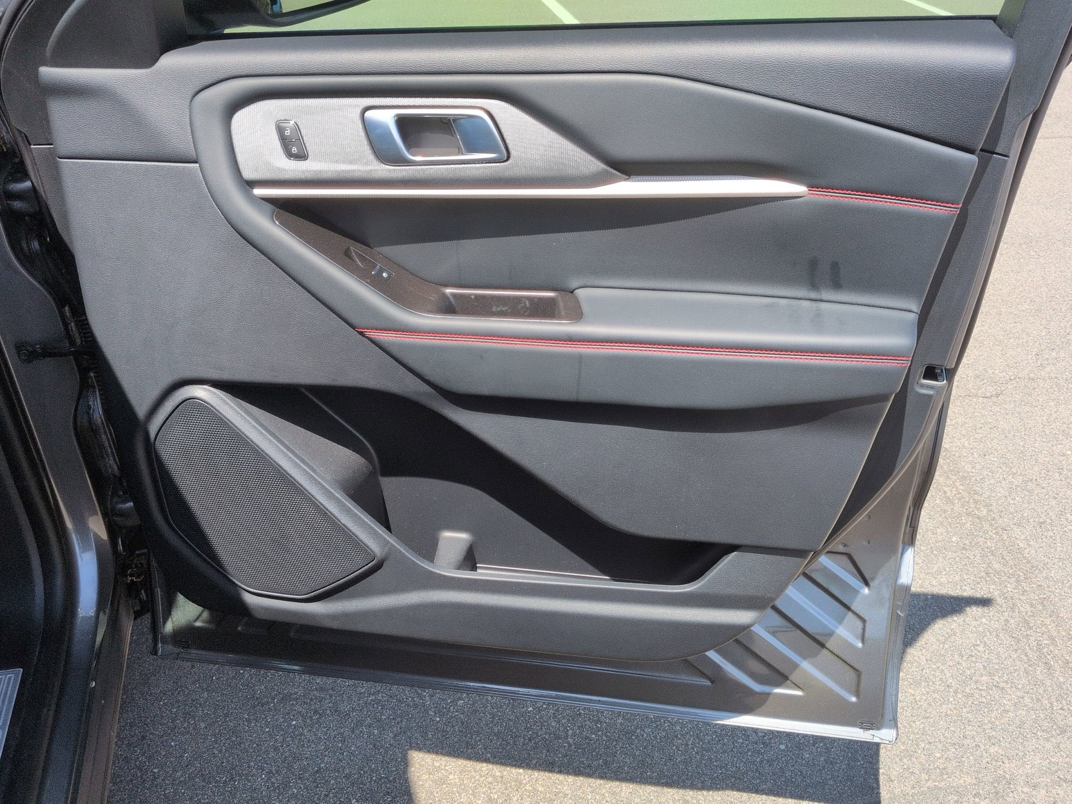 2026 Ford Explorer ST-Line - Crossroads Courtesy Demo