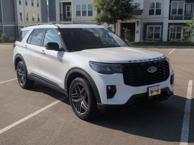 2026 Ford Explorer ST-Line