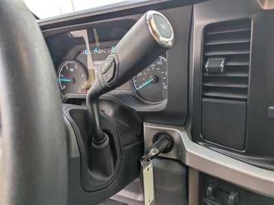 2025 Ford Super Duty F-450 DRW XLT