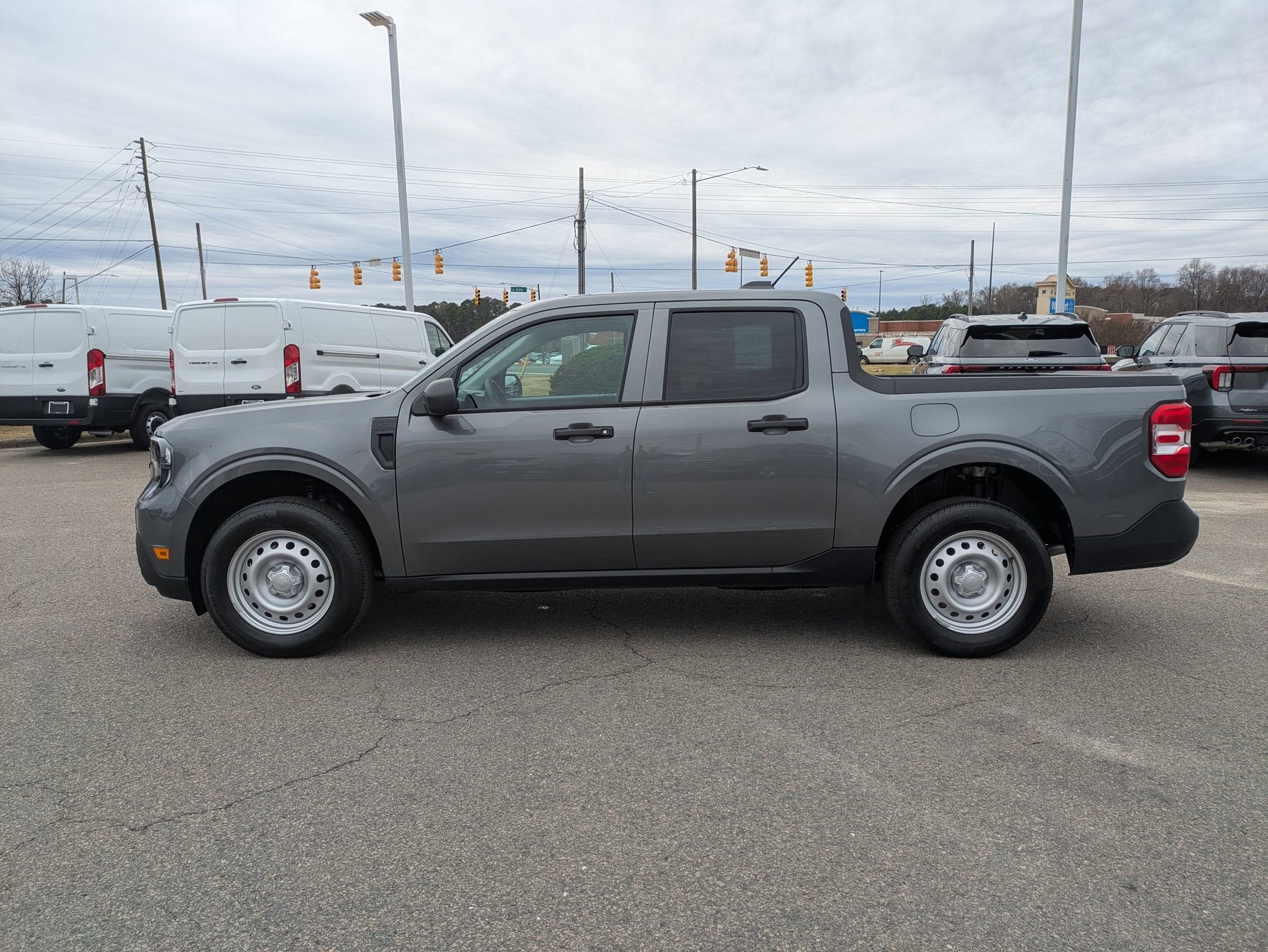 2026 Ford Maverick XL