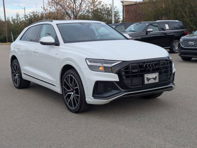 2020 Audi Q8 Premium Plus