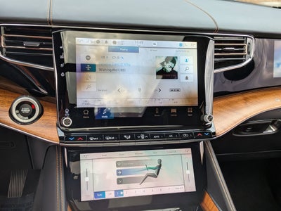 2023 Jeep Grand Wagoneer Series III