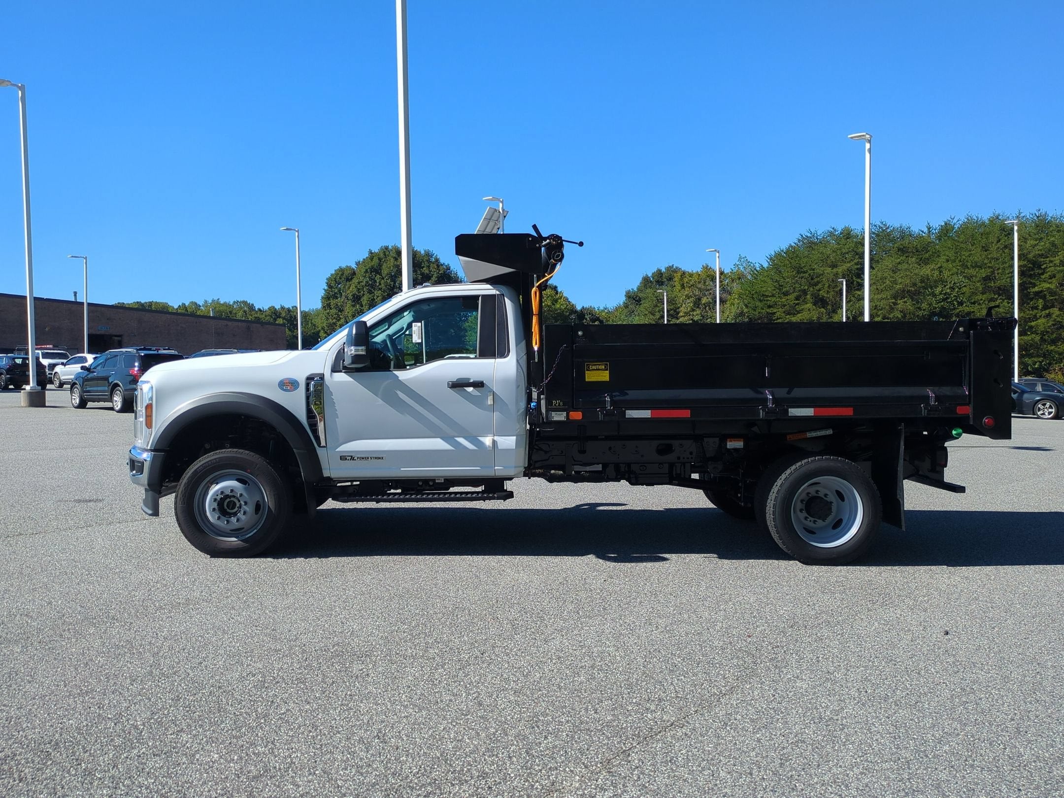 2026 Ford Super Duty F-550 DRW XL