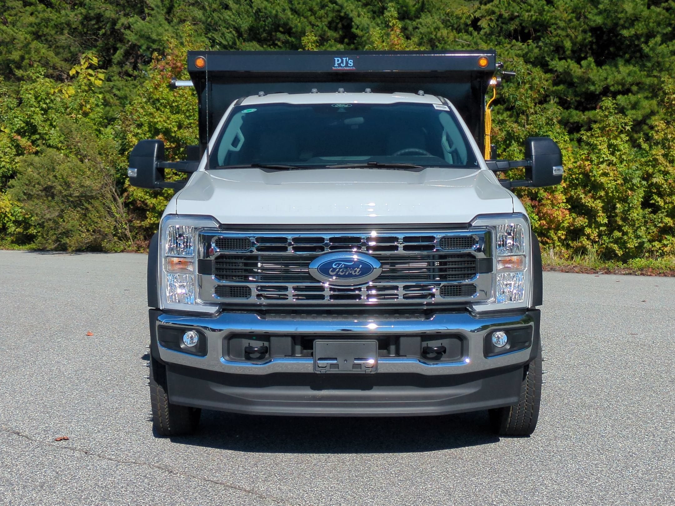 2026 Ford Super Duty F-550 DRW XL