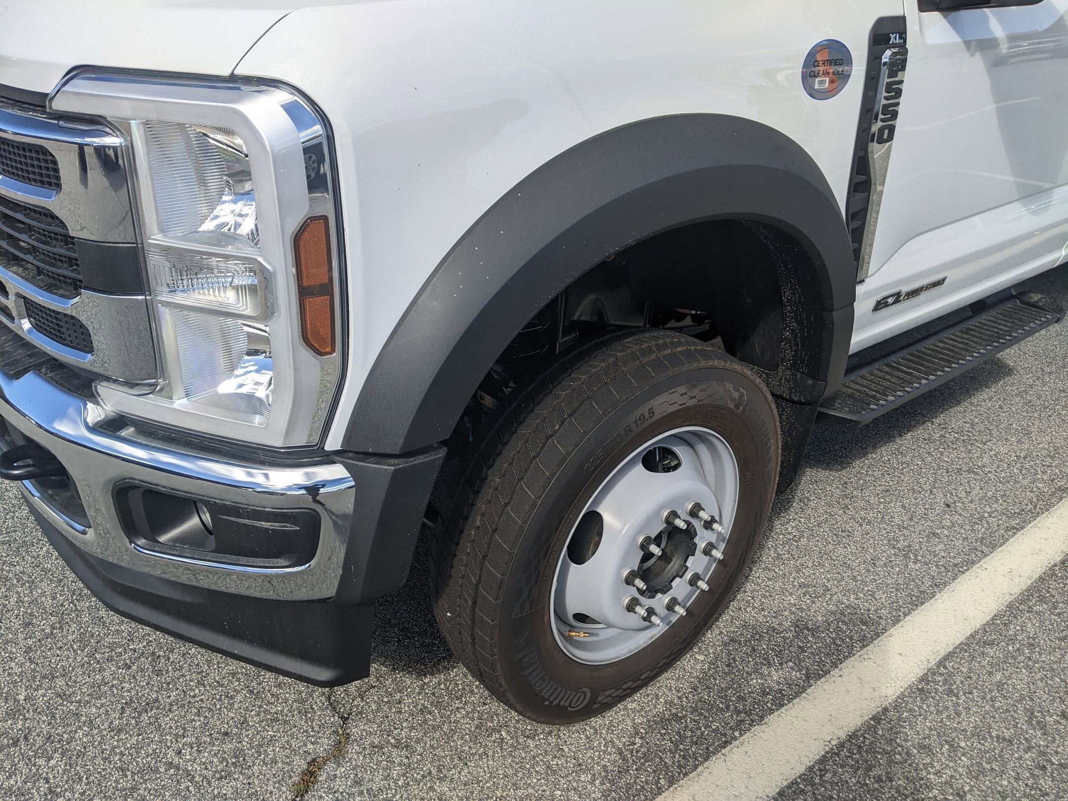 2025 Ford Super Duty F-550 DRW XL