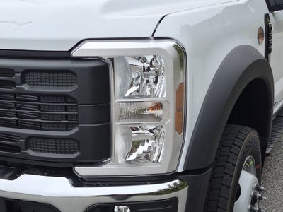 2027 Ford Super Duty F-550 DRW XL