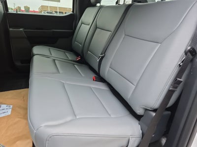 2027 Ford Super Duty F-550 DRW XL