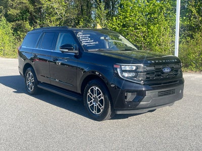 2025 Ford Expedition Active
