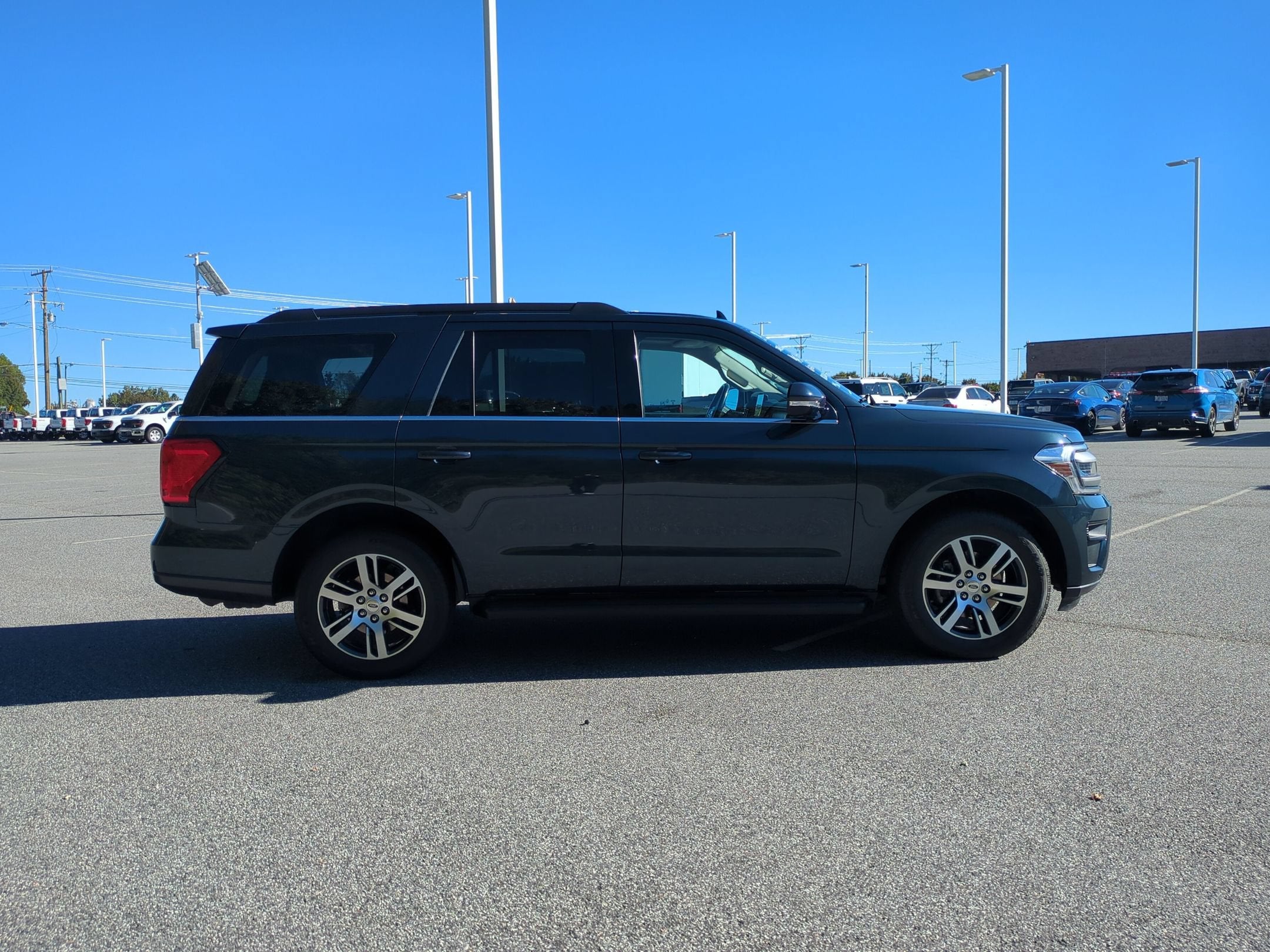 2024 Ford Expedition XLT