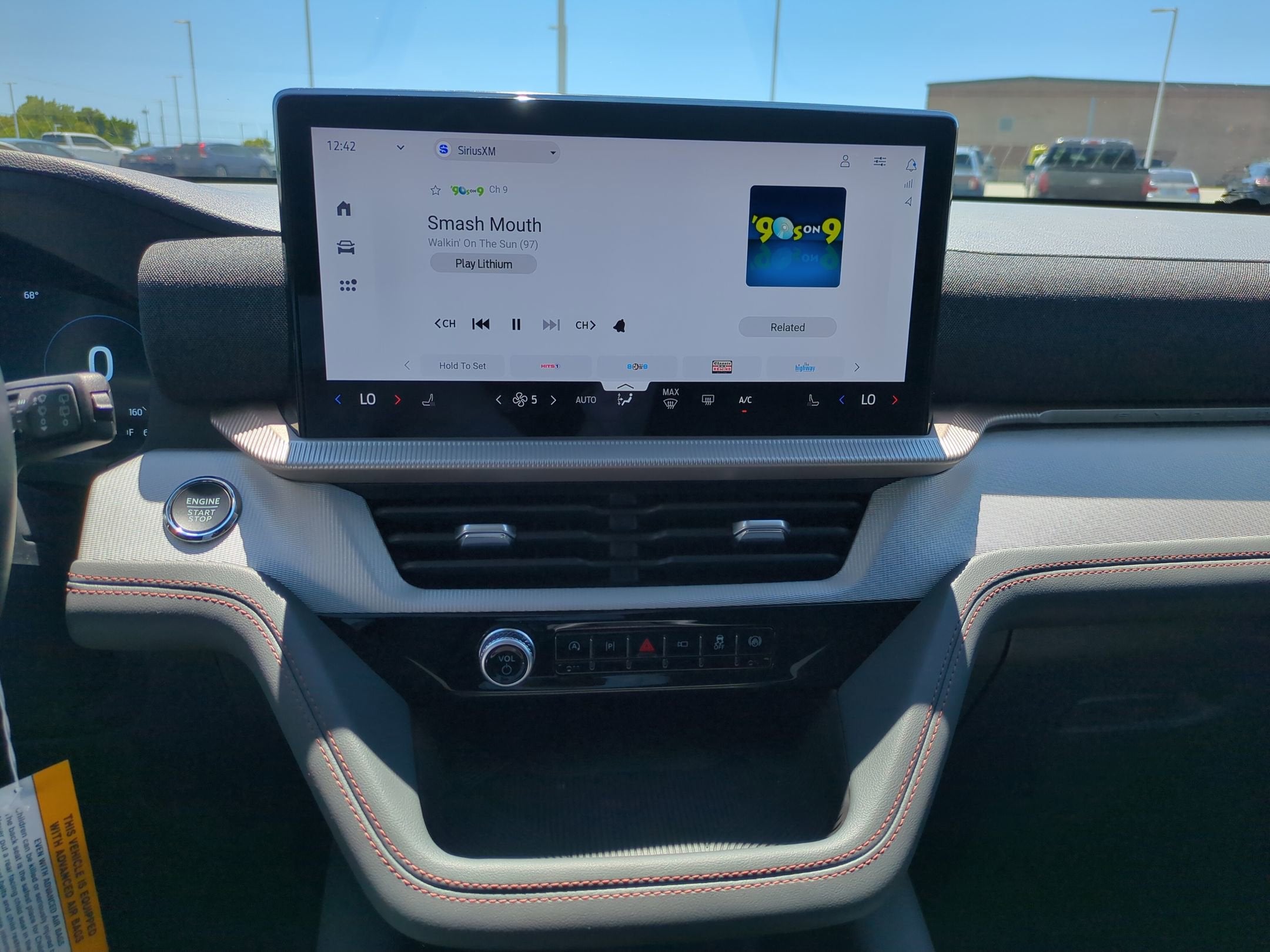 2026 Ford Explorer Active w/200A Pkg