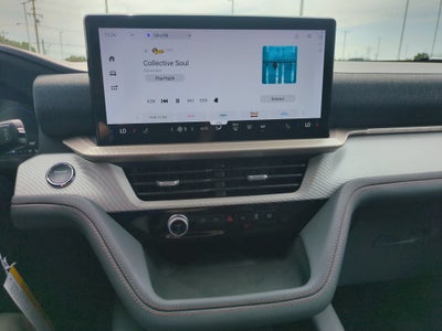 2026 Ford Explorer Active w/100A Pkg