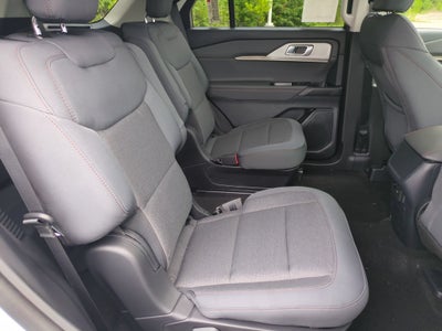 2026 Ford Explorer Active w/100A Pkg