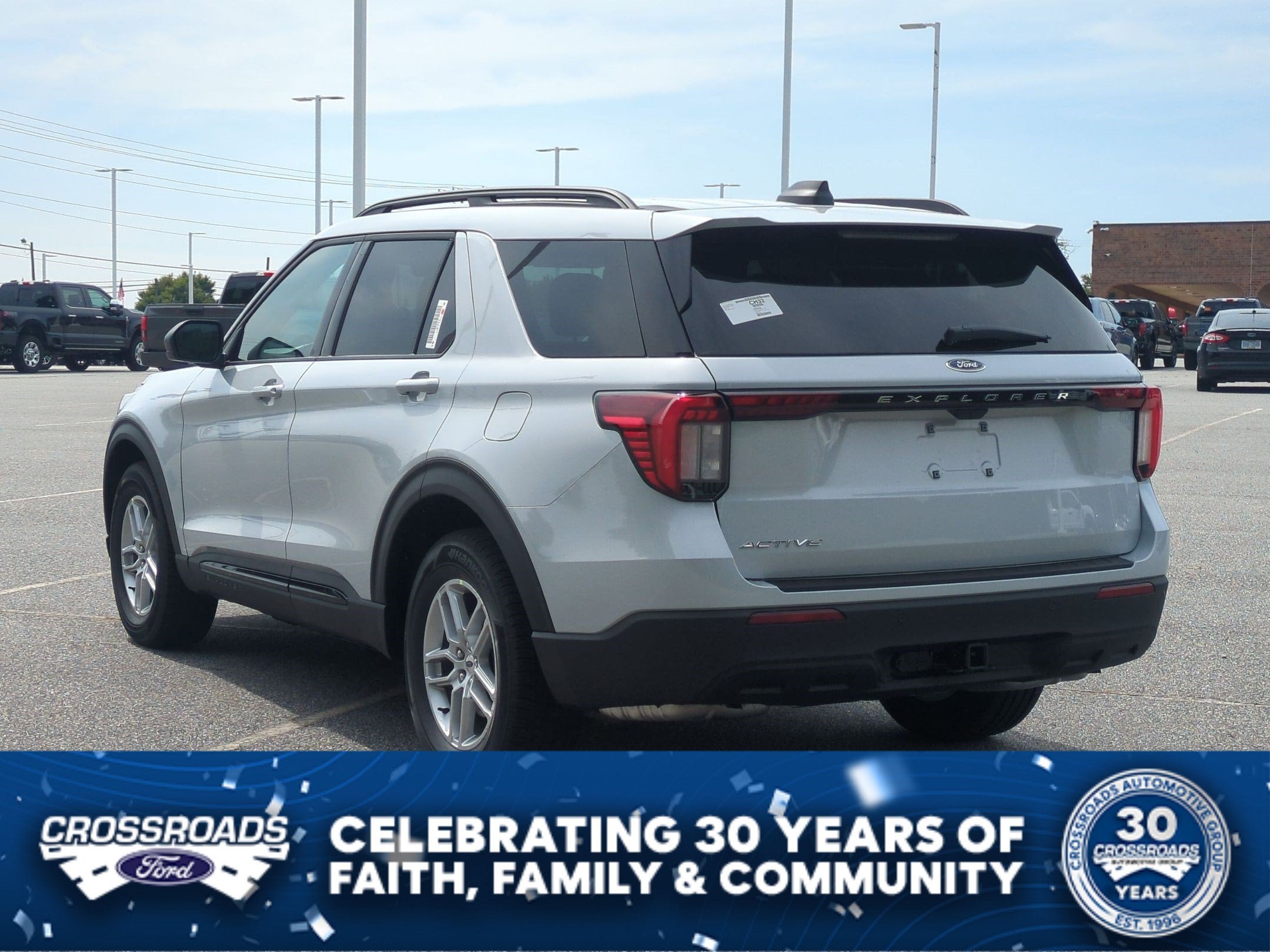 2026 Ford Explorer Active w/100A Pkg