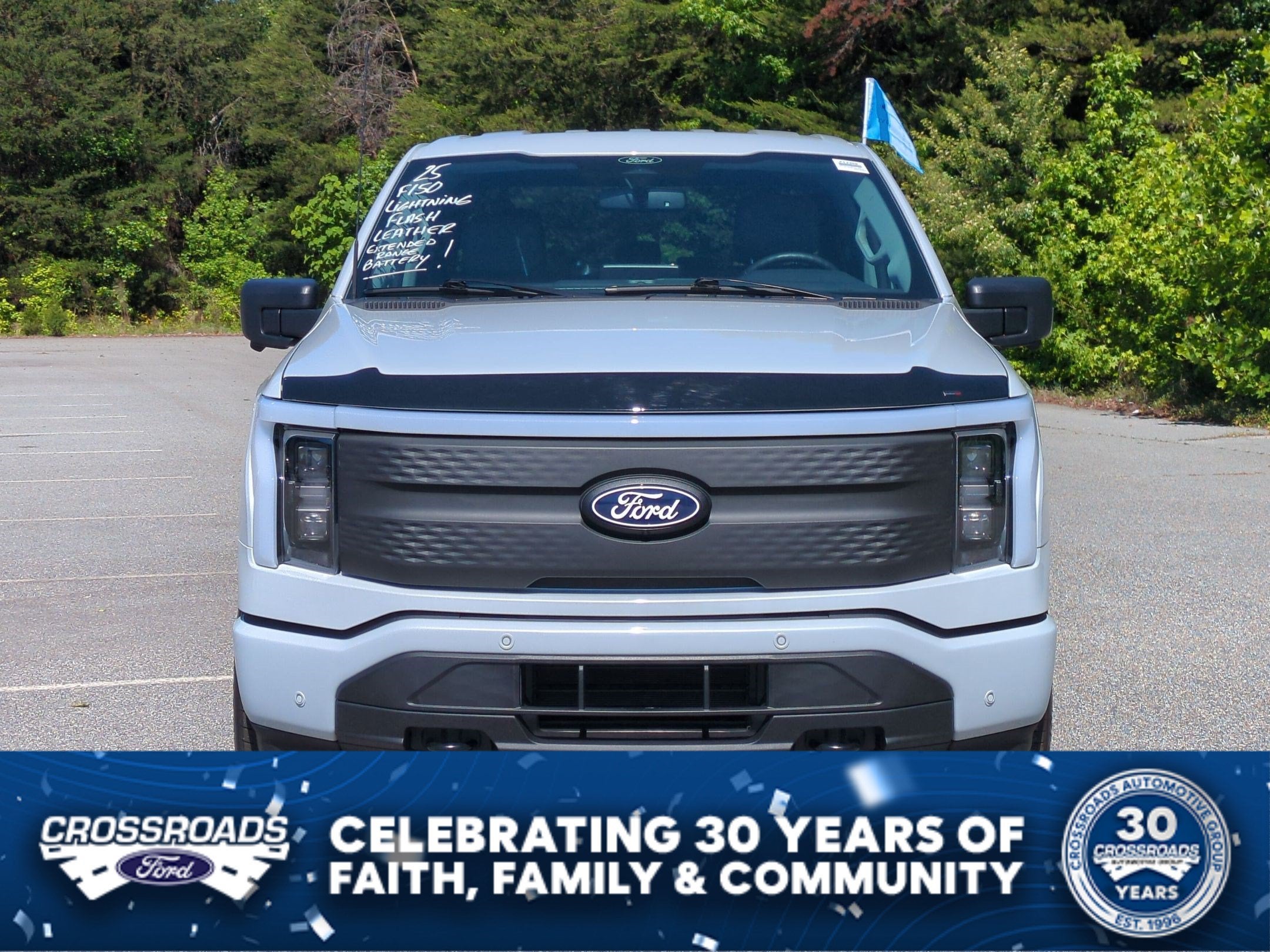 2025 Ford F-150 Lightning Flash