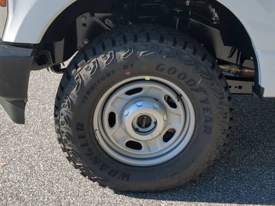 2027 Ford Super Duty F-250 SRW XL