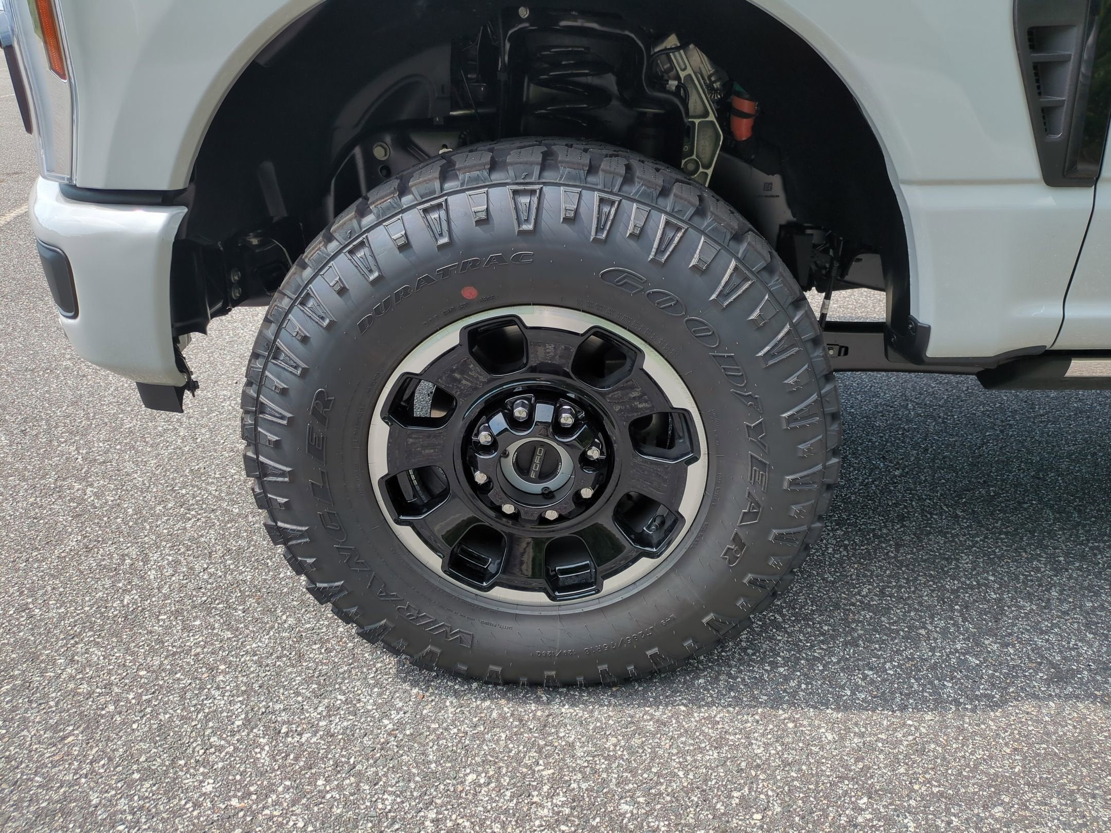 2026 Ford Super Duty F-250 SRW Platinum Tremor