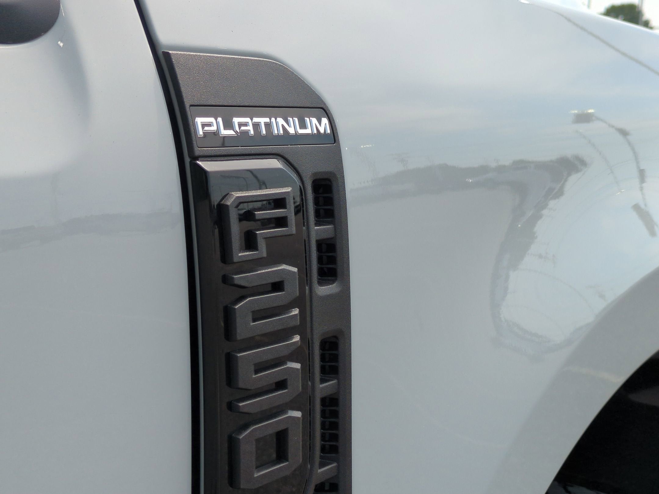 2026 Ford Super Duty F-250 SRW Platinum Tremor